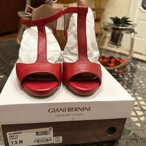 Giani Bernini Red heel shoes with memory foam. New